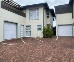 Townhouse for sale in Amanzimtoti