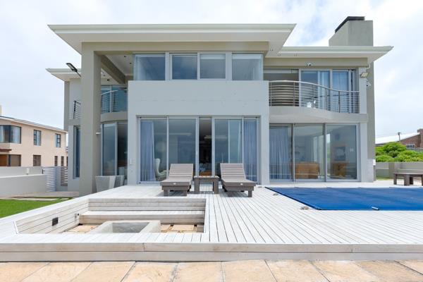 Joint Mandate: This beautifully designed coastal home offers the perfect mix of comfort ...