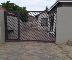 House for sale in Klipfontein View