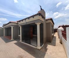 House for sale in Soshanguve XX