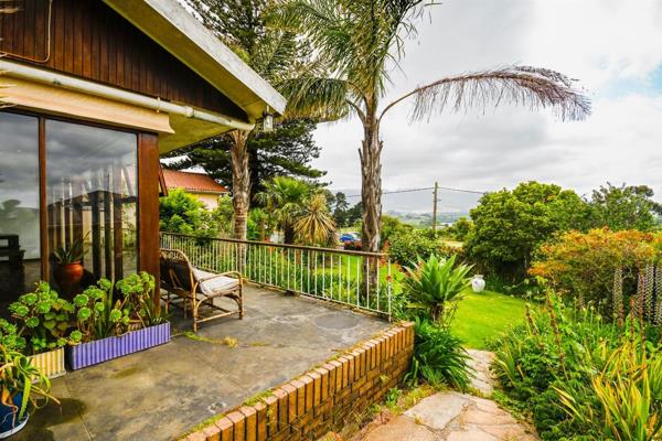 Nestled in the charming town of Grabouw, South Africa, this large entertaining spacious house is your next dream ...