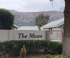 Townhouse for sale in Clarens