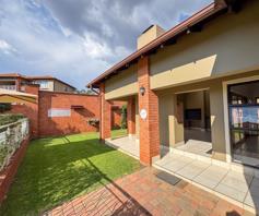 Townhouse for sale in Glenvista