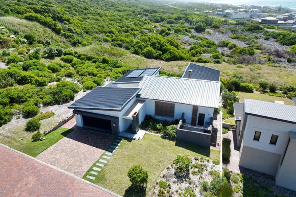 Discover the perfect blend of modern living and natural beauty in the popular Stilbaai ...