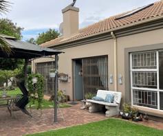 Townhouse for sale in Vanderbijlpark SE 2