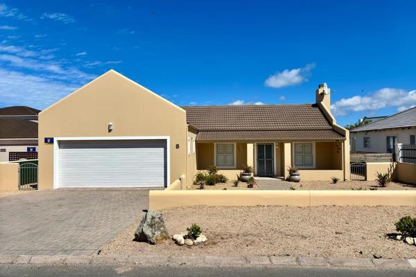 Charming 3-Bedroom Home In Country Club 

*Dual Mandate* 

Welcome to your new home in the heart of Country Club, Langebaan! This ...