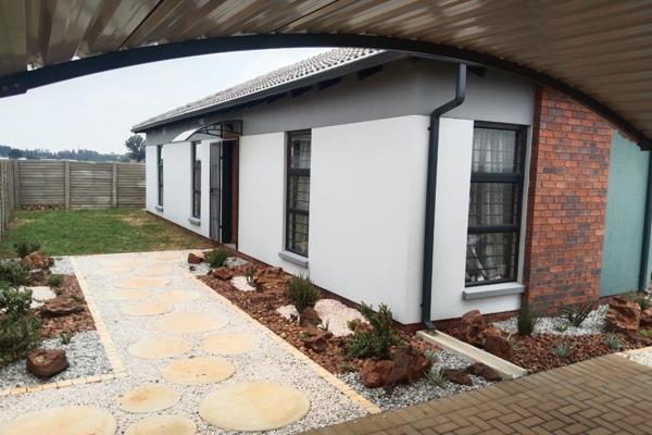 1. Discover your dream home at Star Security Estate, an exclusive estate located in New Protea South West of Johannesburg. These brand ...