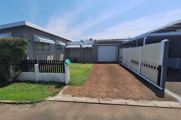 Looking for a comfy home in a complex for person 50 years and older. This property is nestled in a quite area in Illovo Beach. ...