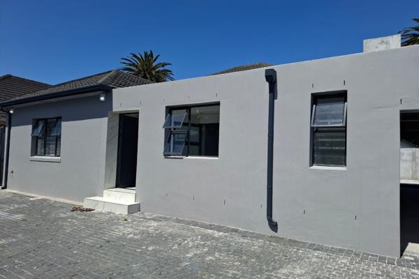 New Release!

Renovated Three Bedroomed, Two Bathroomed House to Rent in Landsdowne.

Three Good sized Bedrooms with ample ...