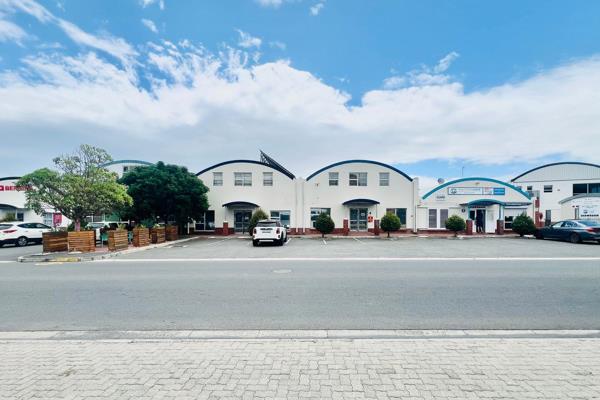 Located at The Interchange
Easy access from the R44 and N2 Highway
Prime location
Excellent visibility
Security 
Plenty ...