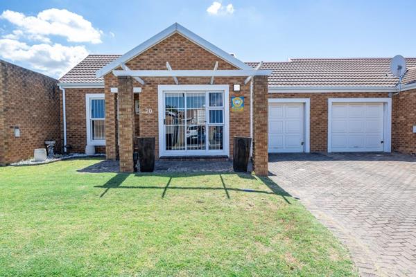 Highly popular 2 bedroomed townhouse in sought-after gated complex Goedehoop Villas. ...