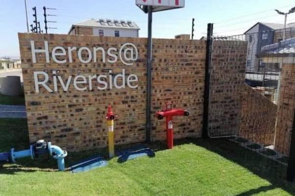 2 Bedroom Apartment in Riverside View - Herons @ Riverside

**For Sale: 2 Bedroom Apartment in Riverside View - Herons @ ...