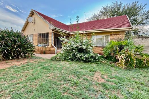 3 Bedroom House for sale in Vanderbijlpark CE 1