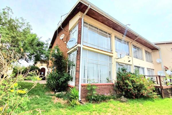 Two bedroom ground floor unit | priced to sale | super spacious at 90m2 | lockup garage ...