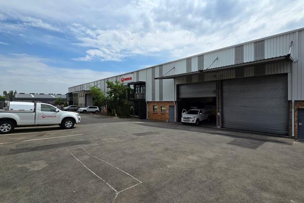 This A-grade, neat 650sqm industrial warehouse situated in a secure business park, is ...