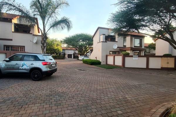 ON SHOW DAYS STRICTLY BY APPOINTMENT AHEAD 
This duplex in Annlin, Pretoria, offers ...