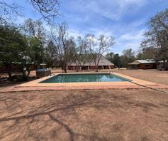 Farm for sale in Hekpoort