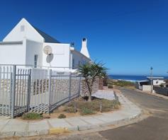 House for sale in Lamberts Bay