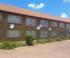 Apartment / Flat for sale in Roodepoort