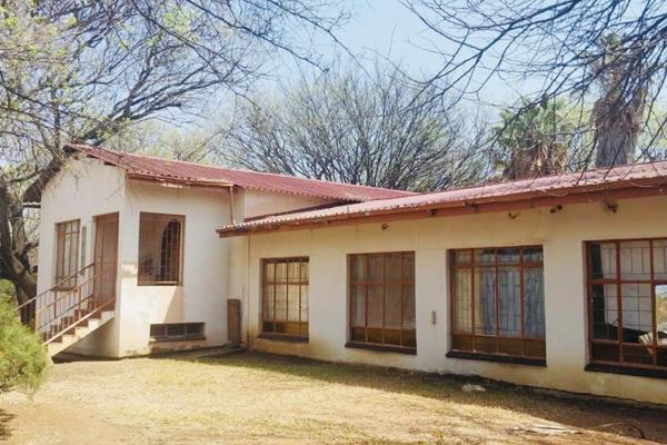 This magnificent farm offers a country feel in a safe neighbourhood. 

This four-bedroom farm is spacious and is able to cater for a ...