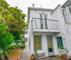 Apartment / Flat for sale in Kalk Bay