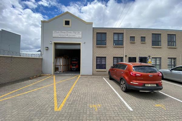 Located in the secure Pro Dev Park in Gants, Strand, this warehouse unit offers a ...