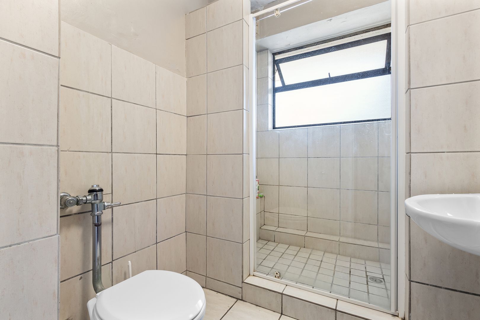 Photo of 3 Bedroom Apartment / flat to rent in Rondebosch