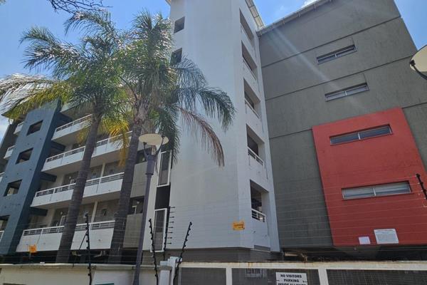 Investors dream opportunity in a perfect ans secure location!!
Very popular block for upmarket student accommodation.
This block very ...