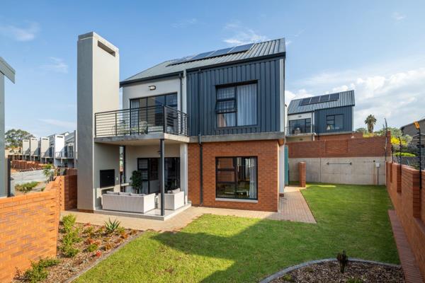 Step into contemporary living with this stunning DS1 unit in the sought-after Cascades Waterfall development. Ideal for families, professionals, or investors, this home combines style and convenience.

Features:

- 3 Bedrooms ...