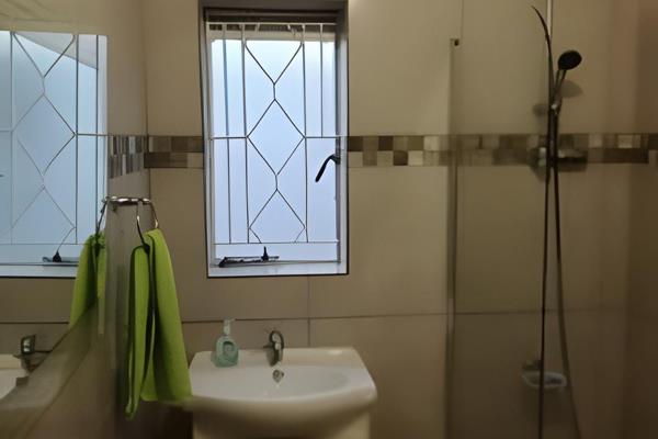 Lovely unfurnished 3 Bedroom home for rent in Strandfontein Village. 
Rental excludes water and electricity (electricity is prepaid ...