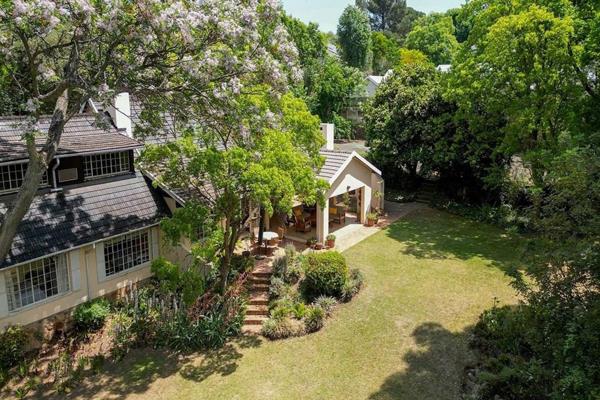 Stunning Family Home with Magical Garden in Bryanston East
Nestled in a tranquil corner of Bryanston East, this spacious family home in ...