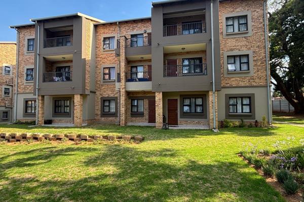 This home is literally a stone throw away from Bergbron. The property is well located close to schools and shops with easy access to ...