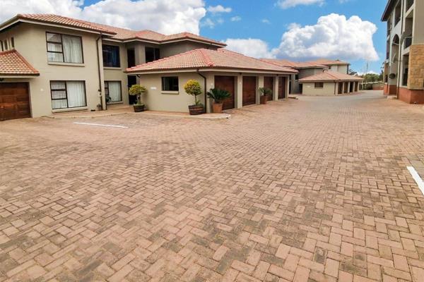 Don&#39;t miss out on this stunning, spacious 2 bedroom apartment to rent in Noordheuwel! 

Claim this breath taking apartment today! ...