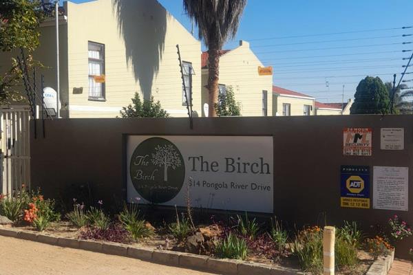 The Birch Duplex Apartment
Duplex apartment available for sale, well maintained complex in Pongolarivier Drive. This is three-bedroom ...