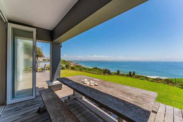 Exclusive Mandate - This front-row home is all about the view and the lifestyle that ...