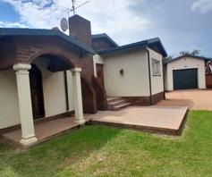 House for sale in Rhodesfield