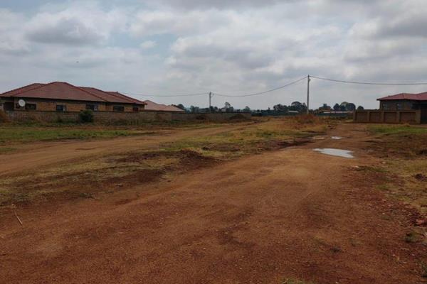 VACANT LAND FOR SALE IN MOHLAKENG EXT 5

This vacant land offers:

285 sqm with ...