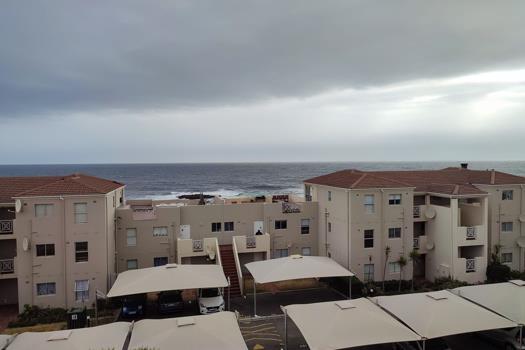 3 Bedroom Apartment / Flat for sale in Hermanus Beach Club