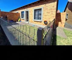 Townhouse for sale in Trichardt