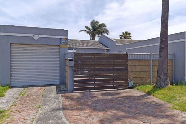 This 2-bedroom, 1-bathroom home is in the heart of Summer Greens, Milnerton. The ...