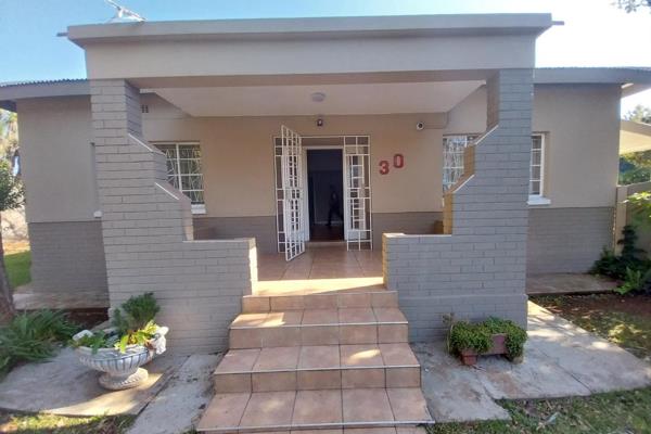 This Newly 3 Bedroom 1 Bathroom Renovated Home is up In the Market to Be sold. 
 ...