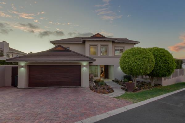 EXCLUSIVE SOLE MANDATE
Nestled in one of Somerset West&#39;s most sought-after estates ...