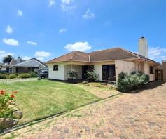 House for sale in Thornton