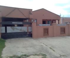 House for sale in Kwanobuhle