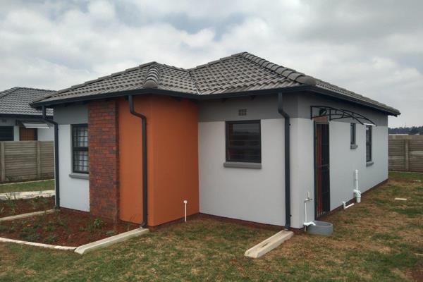 1. Discover your dream home at Star Security Estate, an exclusive estate located in New Protea South West of Johannesburg. These brand ...