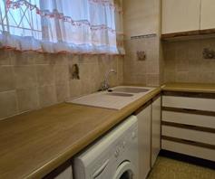 Apartment / Flat for sale in Essenwood