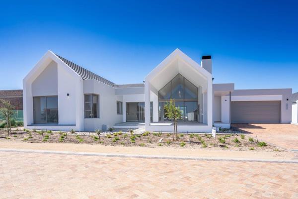 Exclusive Dual Mandate!

NO TRANSFER DUTY

This beautiful home in Langebaan Country ...