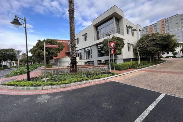 This 107m2 office to let in Century City. The offices are located on the first floor of ...