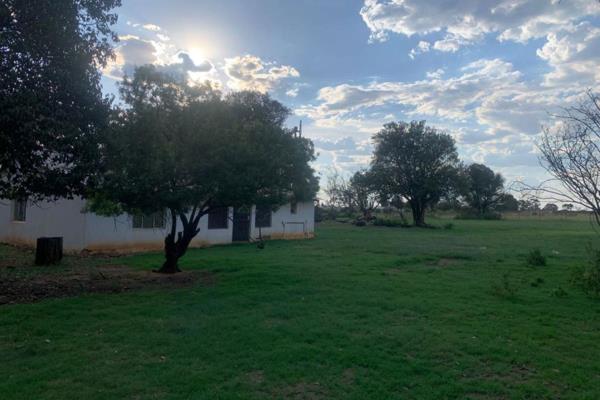 Freehold stand in Cloverdene, Benoni

A great opportunity to acquire this 3.43 plot of land located in Cloverdene.


Old decrepit ...