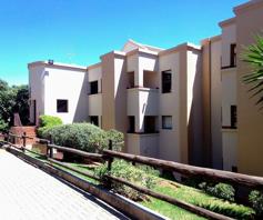 Apartment / Flat for sale in Constantia Kloof